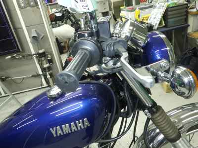 Yamaha SR400 2022