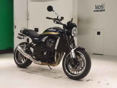 Kawasaki Z900RS 2022