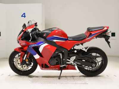 Honda CBR600RR 2021