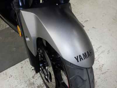 Yamaha YZF-R25 2016
