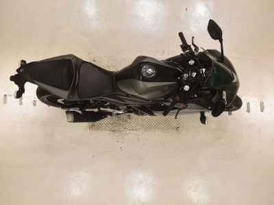 Yamaha YZF-R25 2016