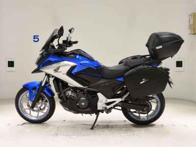 Honda NC750X DCT 2017