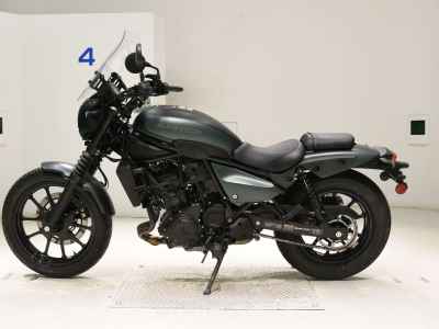 Kawasaki Eliminator 400 SE 2025