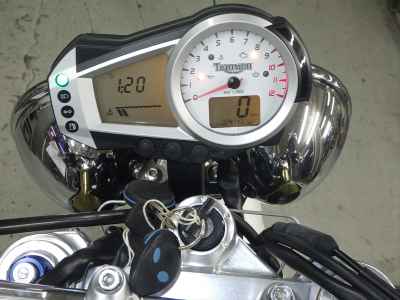Triumph Speed Triple 1050 2006