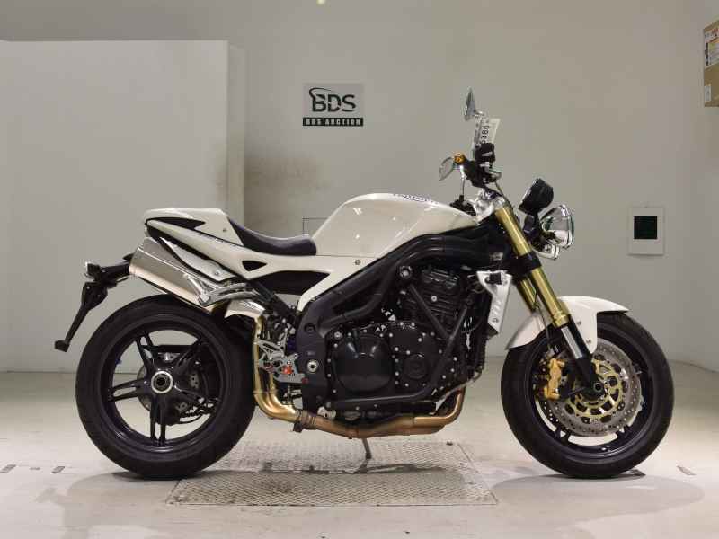 Triumph Speed Triple 1050 2006