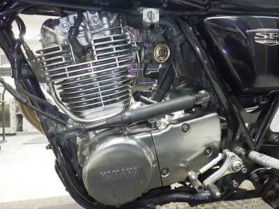 Yamaha SR400 2016