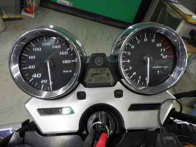 Yamaha XJR1300L 2025