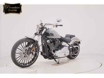 Harley-Davidson Breakout FXBR1920 2025