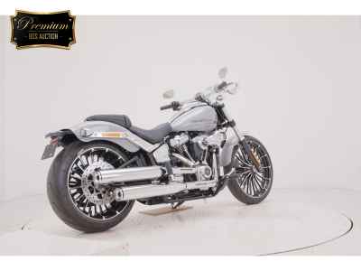 Harley-Davidson Breakout FXBR1920 2025
