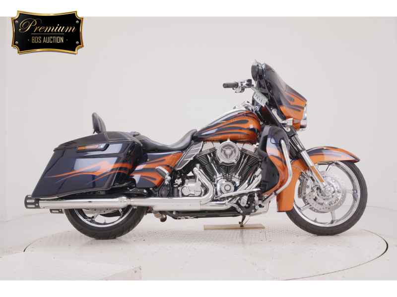 Harley-Davidson Street Glide FLHXSE1800 2015