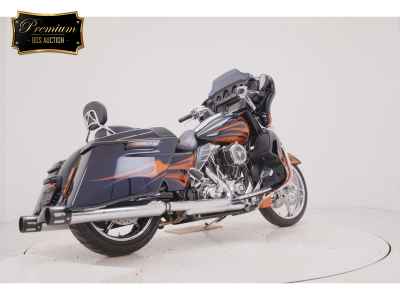 Harley-Davidson Street Glide FLHXSE1800 2015