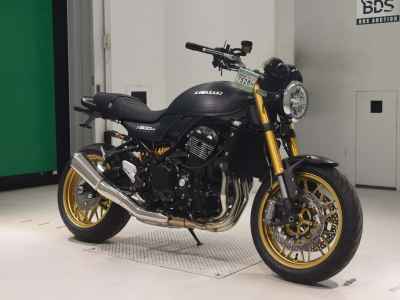 Kawasaki Z900RS SE 2025