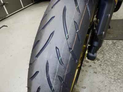 Kawasaki Z900RS SE 2025
