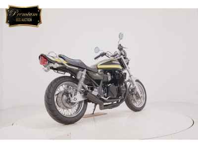 Kawasaki Zephyr 750RS 2023
