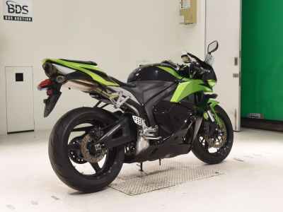 Honda CBR600RR 2009