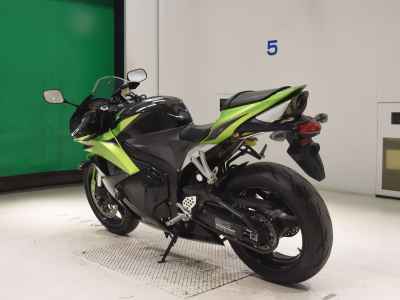 Honda CBR600RR 2009