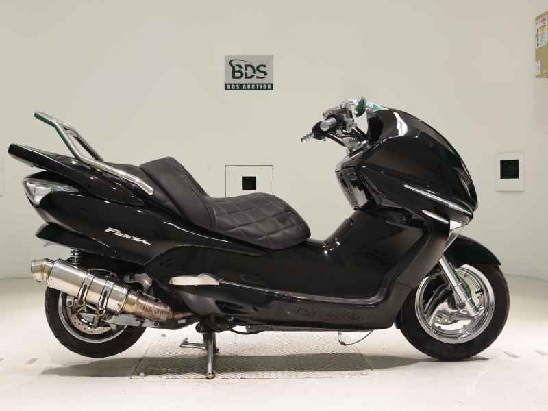 Honda Forza 2006