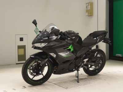 Kawasaki Ninja 250 2024