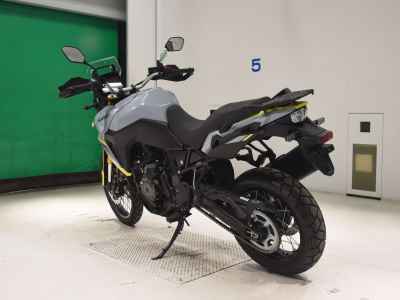 Suzuki V-Strom 800 DE