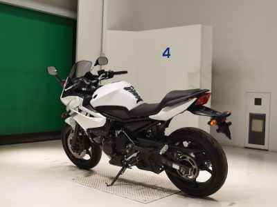 Yamaha XJ6 Diversion