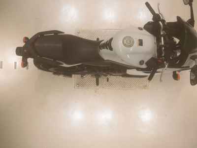 Yamaha XJ6 Diversion