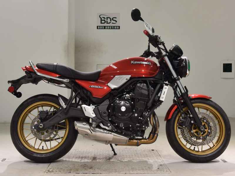 Kawasaki Z650RS 2024