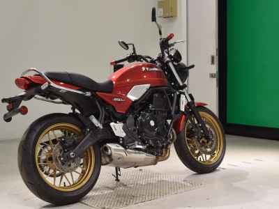 Kawasaki Z650RS 2024