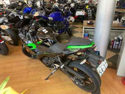 Kawasaki Ninja 400 2022