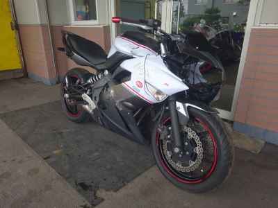 Kawasaki Ninja 400R 2013