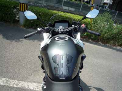 Suzuki GSX-8S 2024