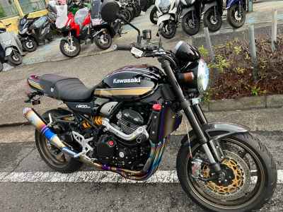 Kawasaki Z900RS 2023