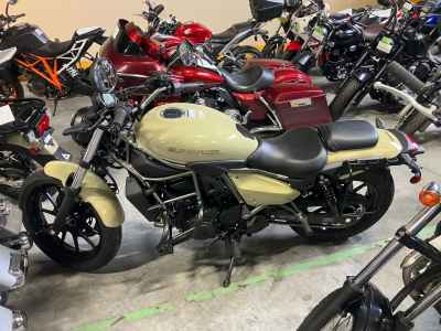 Kawasaki Eliminator 400 2024