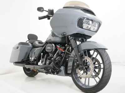 Harley-Davidson Road Glide FLTRXSE1923 CVO 2018