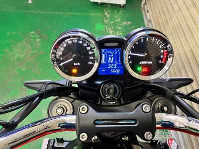 Kawasaki Z900RS 2022