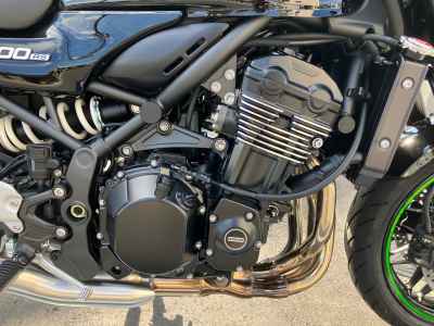 Kawasaki Z900RS Cafe 2025