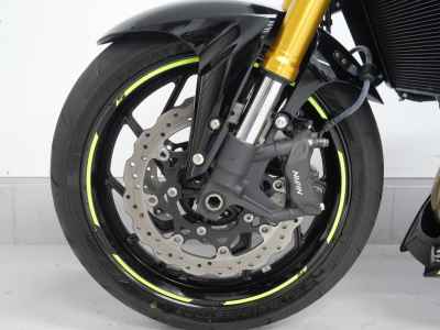 Suzuki GSX-S750 2022