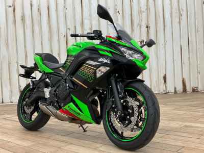 Kawasaki Z650 2021