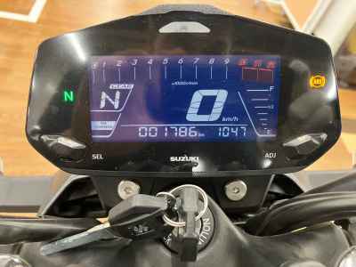 Suzuki Gixxer 250SF