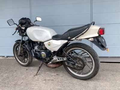 Yamaha RZ250