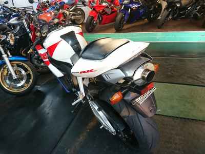 Honda CBR1000RR 2005