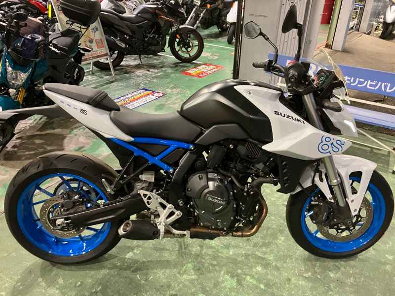 Suzuki GSX-8S 2023