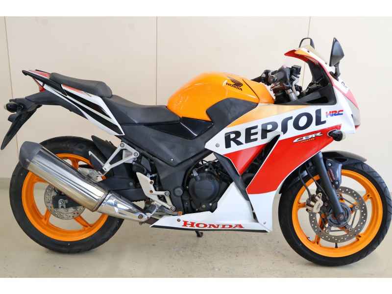 Honda CBR250R 2015