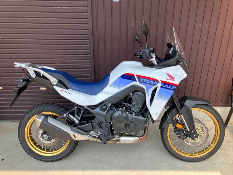 Honda Transalp 750 2024