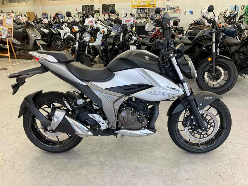 Suzuki Gixxer 250SF