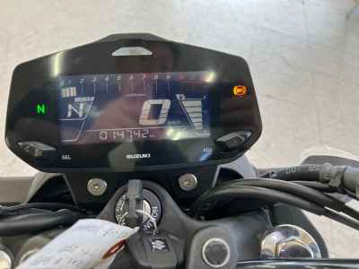 Suzuki Gixxer 250SF