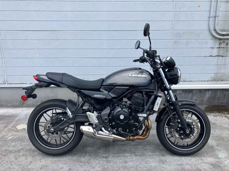 Kawasaki Z650RS 2024