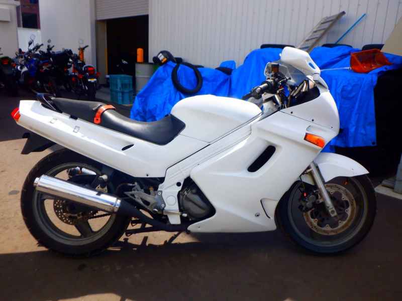 Kawasaki ZZR250