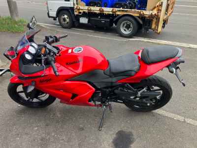 Kawasaki Ninja 250R 2012