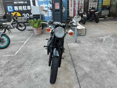 Kawasaki W800 2012