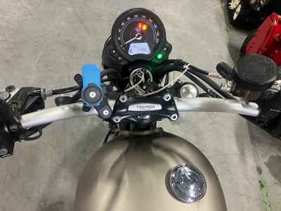 Triumph Street Scrambler 2021